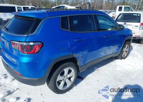 2018 Jeep Compass Latitude 4X4 z USA, uszkodzony, nr VIN 3C4NJDBB8JT150094